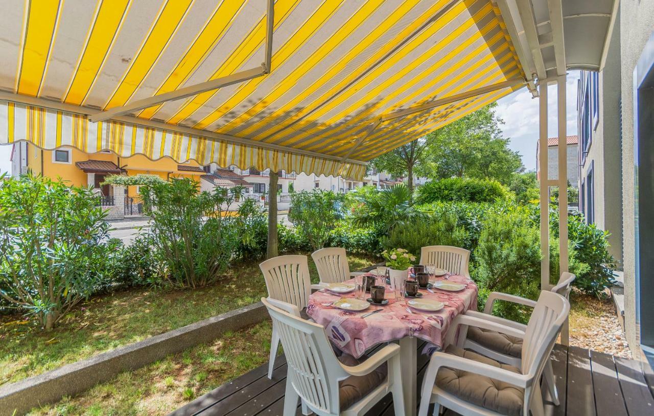 Luxury Apartment Lella Rovinj Exterior photo