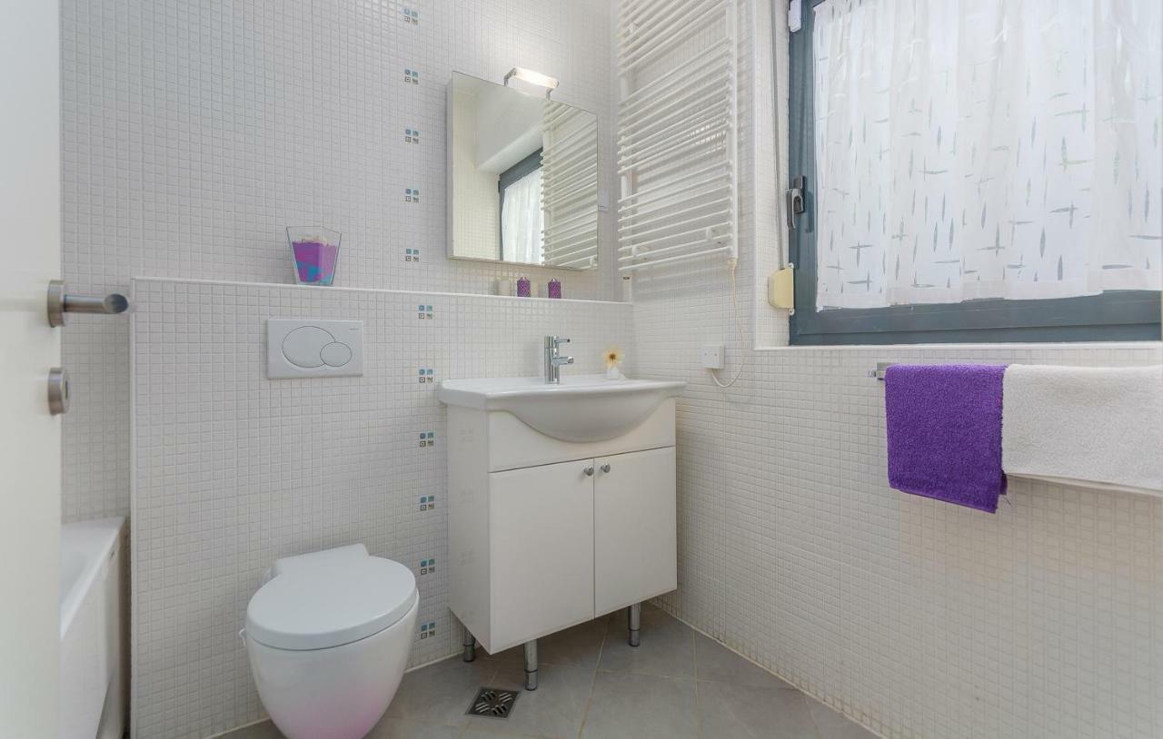 Luxury Apartment Lella Rovinj Exterior photo