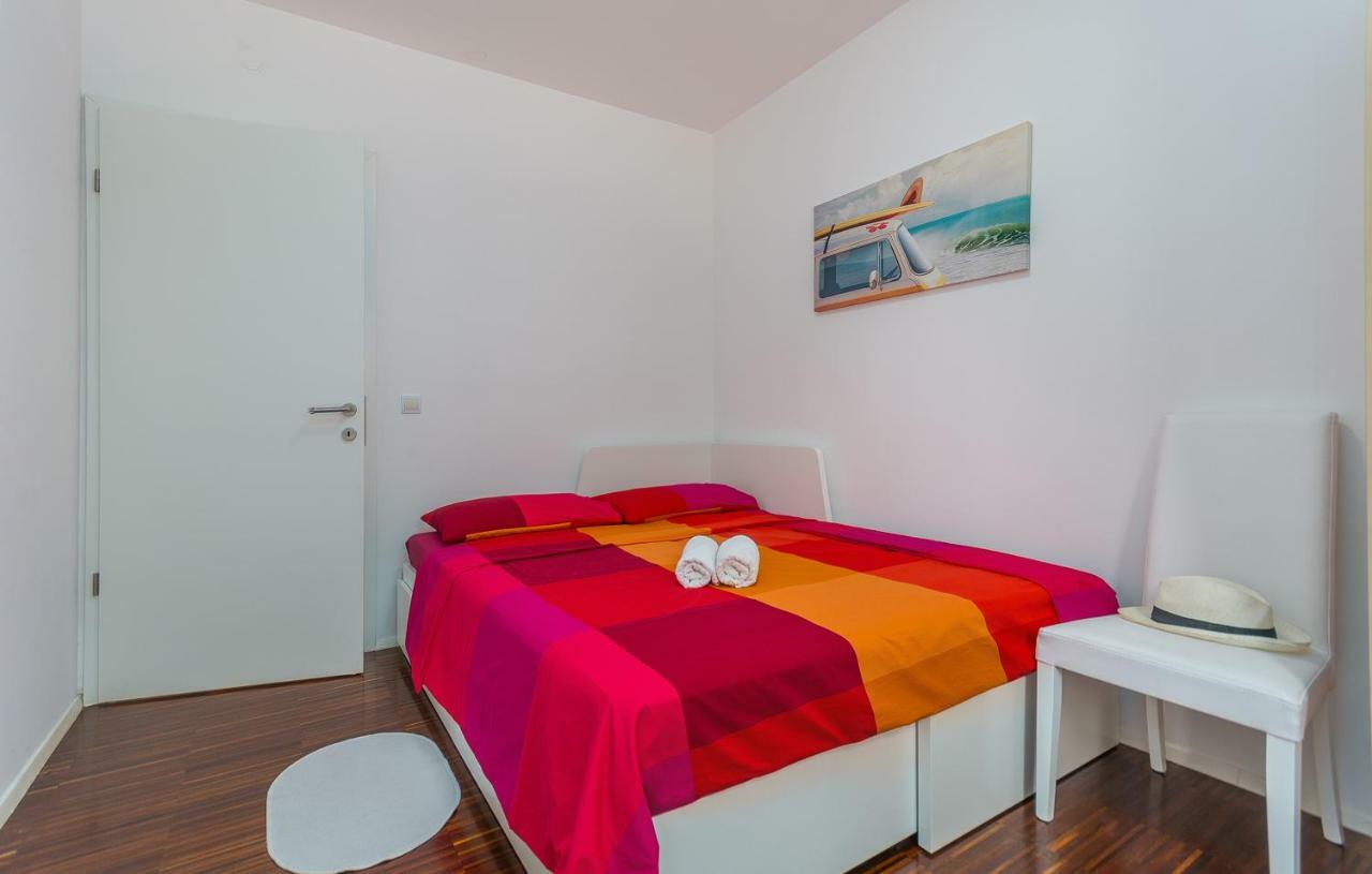 Luxury Apartment Lella Rovinj Exterior photo